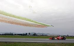 Ferrari and jet frighter in speed duel-f02_490.jpg