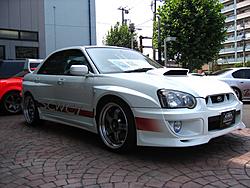 Car pics from JDM and HKDM Land (56k NO WAY)-fenders-.jpg