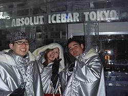 Post a picture of yourself-absolut-tokyo.jpg