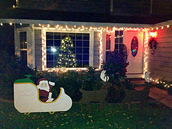 Lets see those 2012 Christmas lights!-image-278633795.jpg