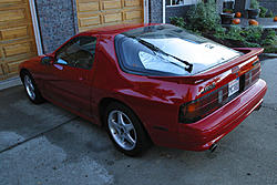 CA: 1991 Mazda RX-7 FC3S 00-left_rear.jpg