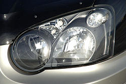 Thinking of clearing out '04 OEM headlights.-clearedlights.jpg