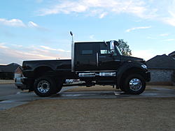 A little black truck-cxt.jpg