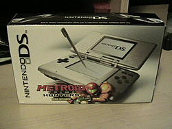 FS: Nintendo DS 0 Brand New-img_0296.jpg