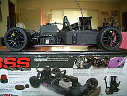 Gauging Interest: Gas Powered R/C car-remote5.jpg