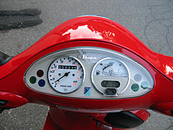 FS: 2004 Vespa ET4 150 Scooter-vespa2.jpg