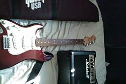 Left Handed Fender Stratocaster starter pack-209077_1489443456659_1851150594_888750_5375613_o.jpg