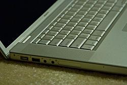 TW: 2006 MacBook Pro-mbp1.jpg