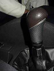 momo shadow shift knob-p1010004-1-.jpg