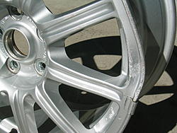 FS: CA 2005 sti rim damaged-149_4996.jpg