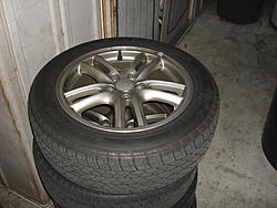 Fs: Stock 05 Rims And Tires Year And A Half Old 30k Milesone Them-dsc00831.jpg