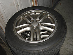 Fs: Stock 05 Rims And Tires Year And A Half Old 30k Milesone Them-dsc00833.jpg