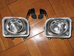 F/S Fog lights + surrounds 0-fog-lights.jpg