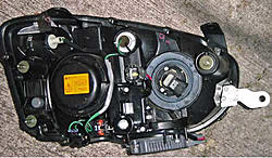 FS: JDM STi HID 04/05 driver's side (left) headlamp- black chrome-leftback.jpg