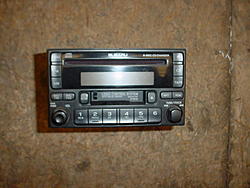 FS: 2003 Factory CD-player FREE-dsc00873.jpg