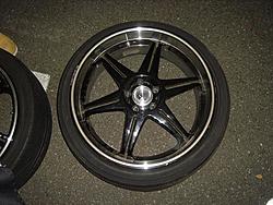 FS: Jdm krimson k6 black 18&quot; RIMS with TIREs ipod passport 8500-dsc00758.jpg