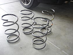 socal:salestock wrx-02,mid-pipe,sti axle,02 spring,struts,02 scoop hood,grills,dp,up-dsc01130.jpg